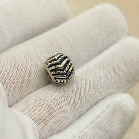 EUC Pandora 797805 Sterling Silver Beaded Wishbone Openworks Charm - Picture 3 of 7